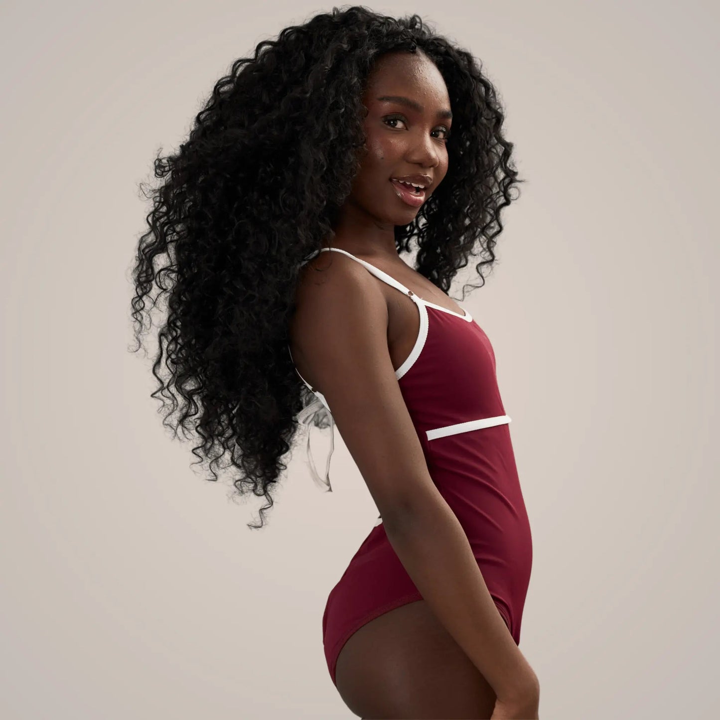 Periodenbadeanzug „Jasmine“ burgund
